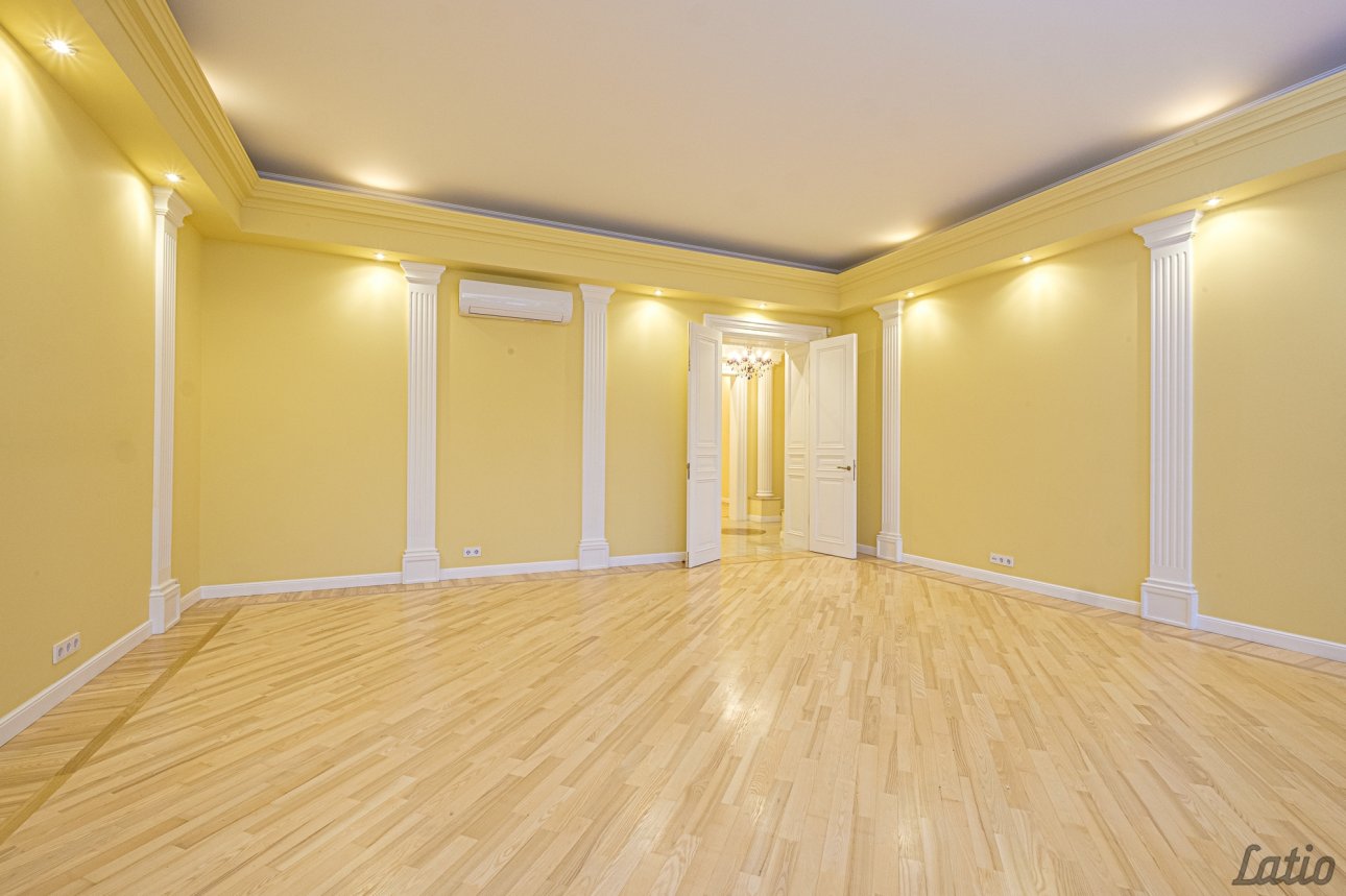 Cits — Krišjāņa Valdemāra iela 9, Rīga, Centrs