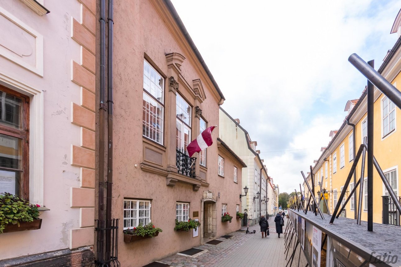 Komerctelpas — Torņa iela, Rīga, Vecpilsēta