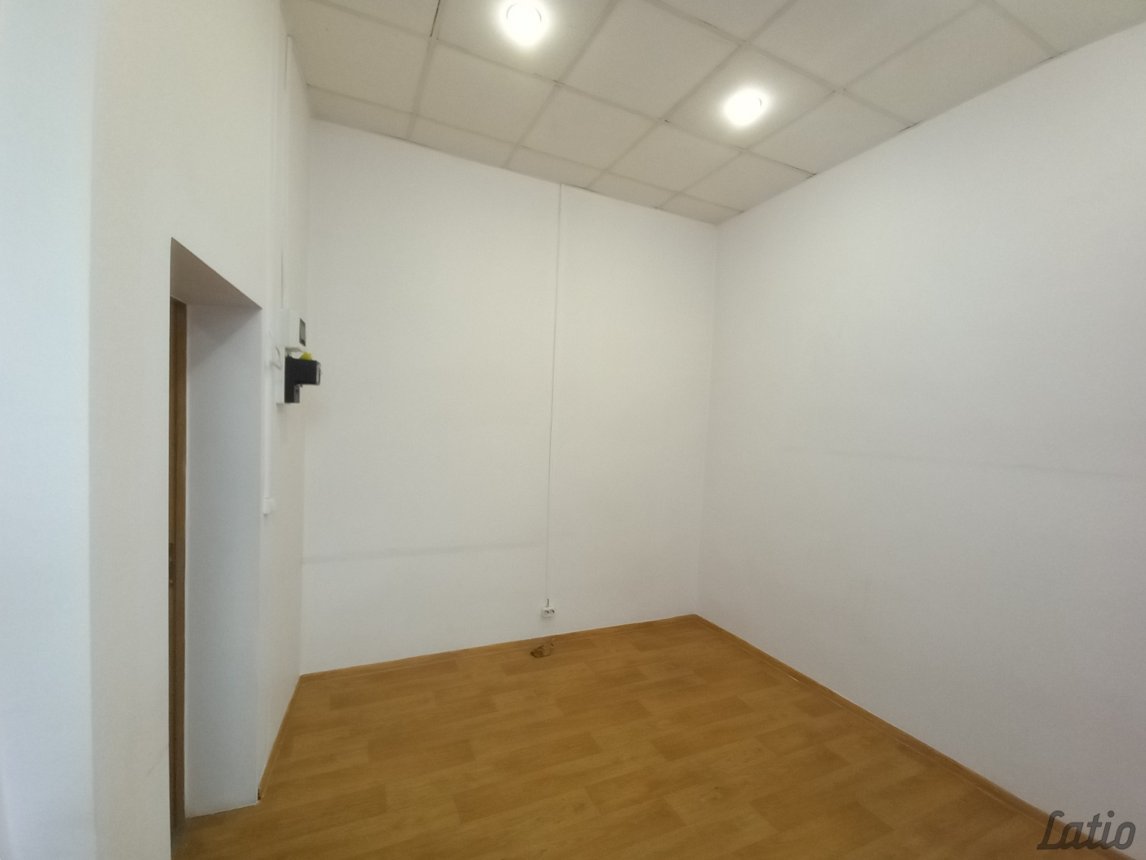 Komerctelpas — Dārzaugļu iela 1A, Rīga, Grīziņkalns