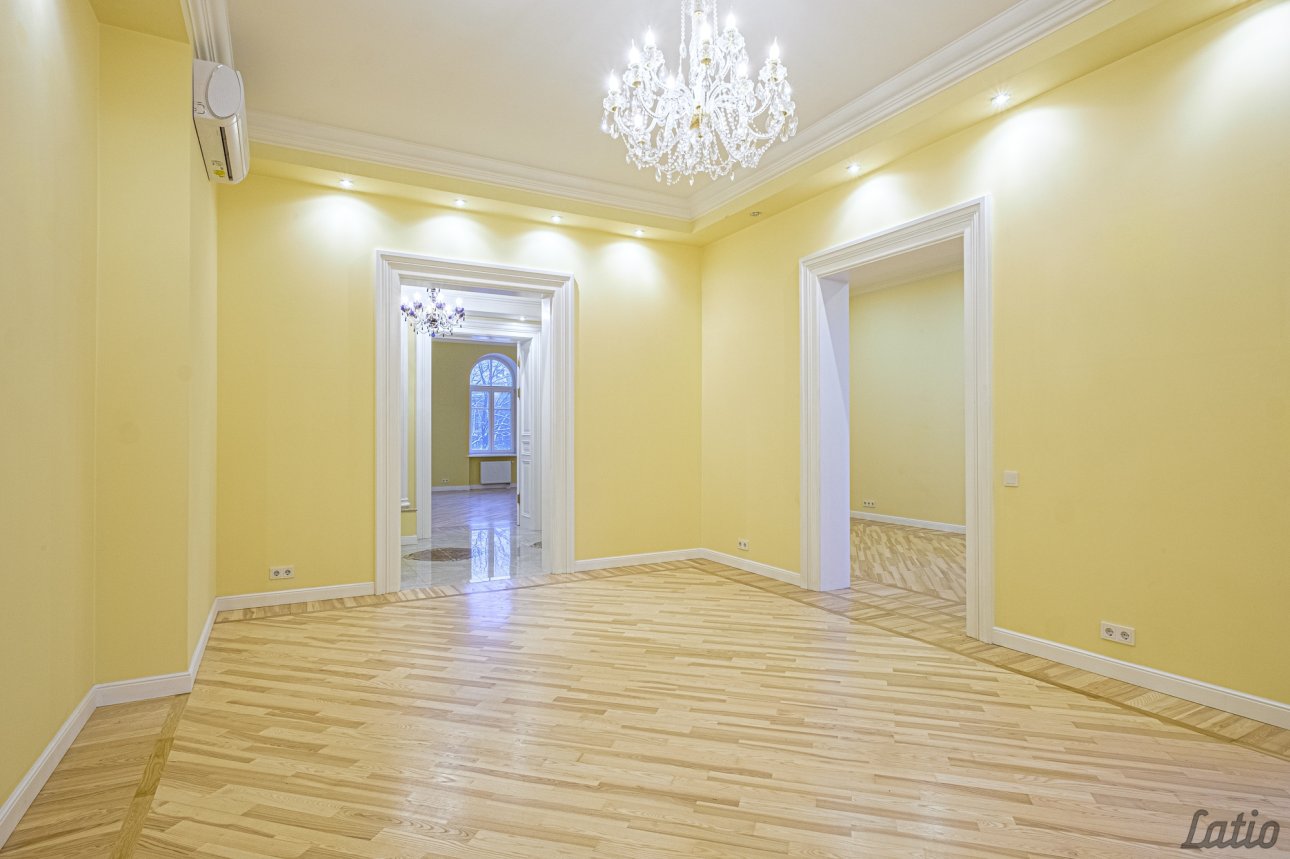 Cits — Krišjāņa Valdemāra iela 9, Rīga, Centrs