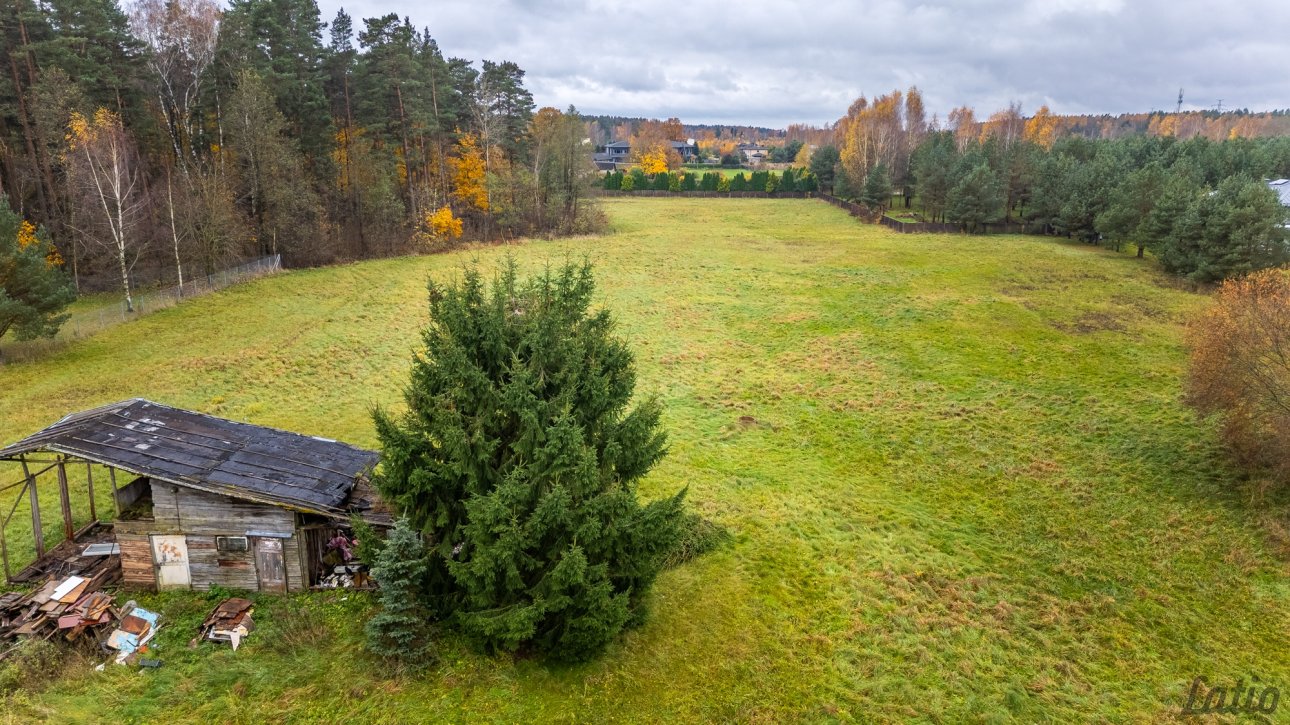 Zeme — Gravu iela, Babītes pagasts, Mārupes novads
