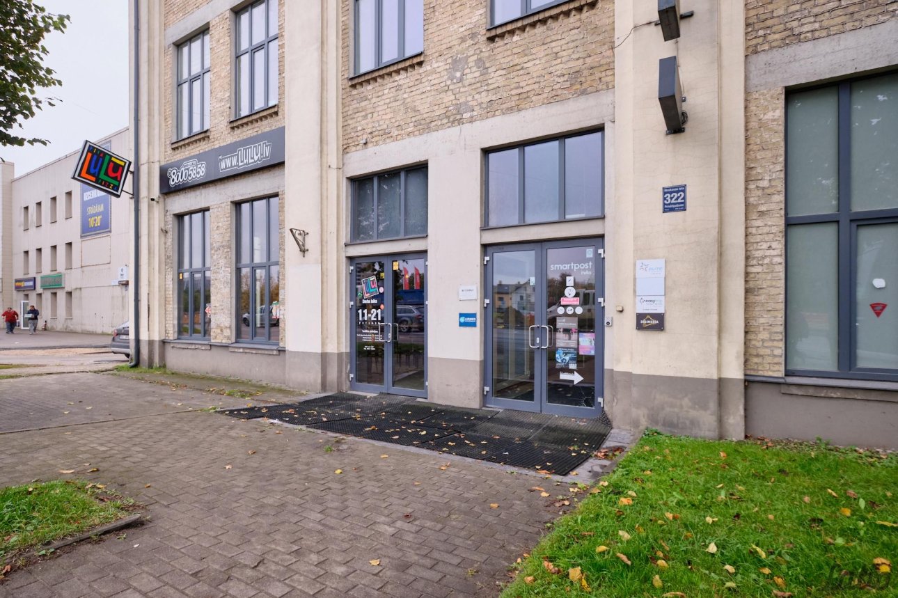 Komerctelpas — Latgales iela 322, Rīga, Ķengarags