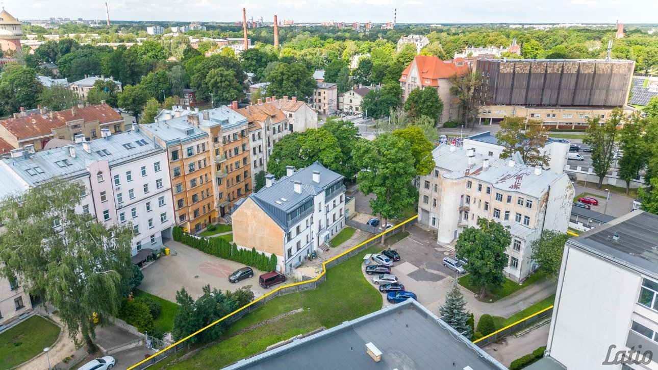 Cits — Kalnciema iela 12A, Rīga, Āgenskalns