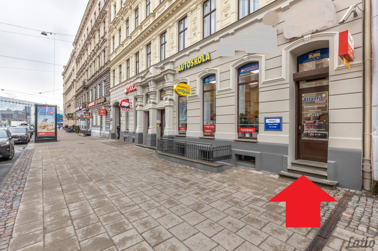 Komerctelpas — Merķeļa iela 5, Rīga, Centrs