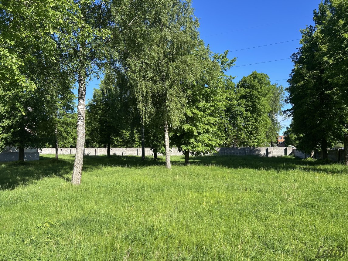 Zeme — Kvarca iela 1, Rīga, Bolderāja