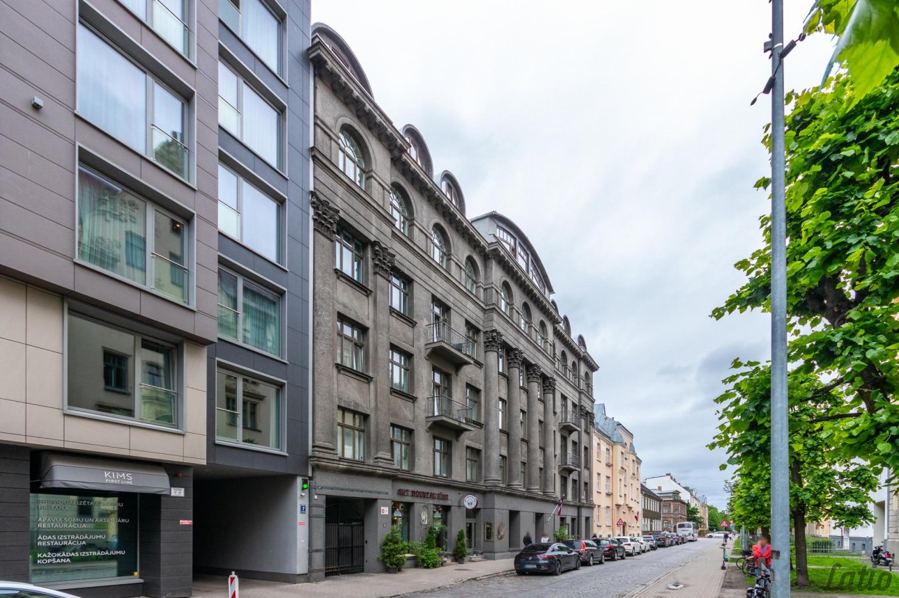 Komerctelpas — Strēlnieku iela 9, Rīga, Centrs