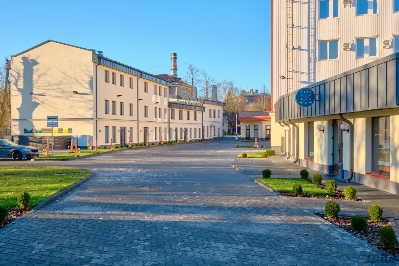 Komerctelpas — Katrīnas iela 16, Rīga, Pētersala-Andrejsala