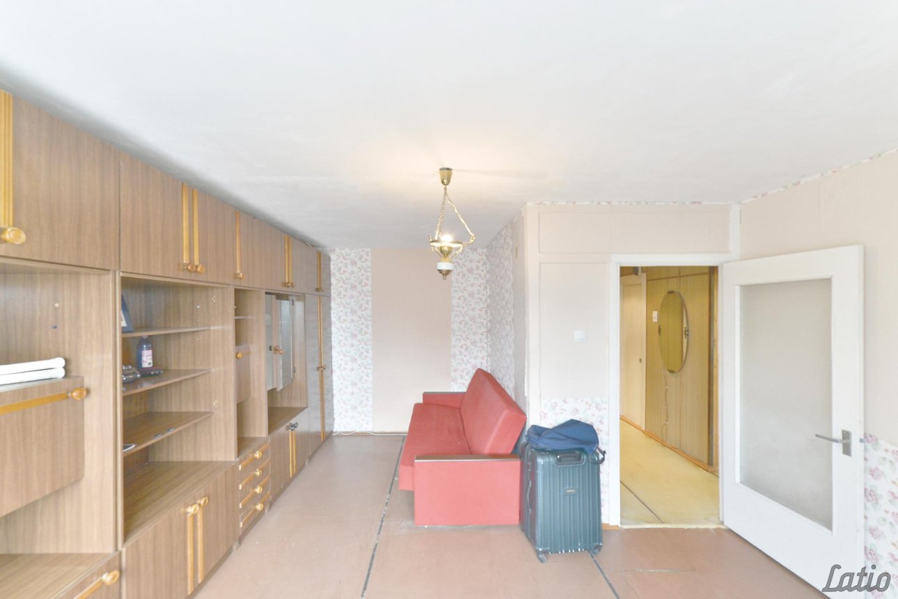 Cits — Latgales iela 425, Rīga, Ķengarags