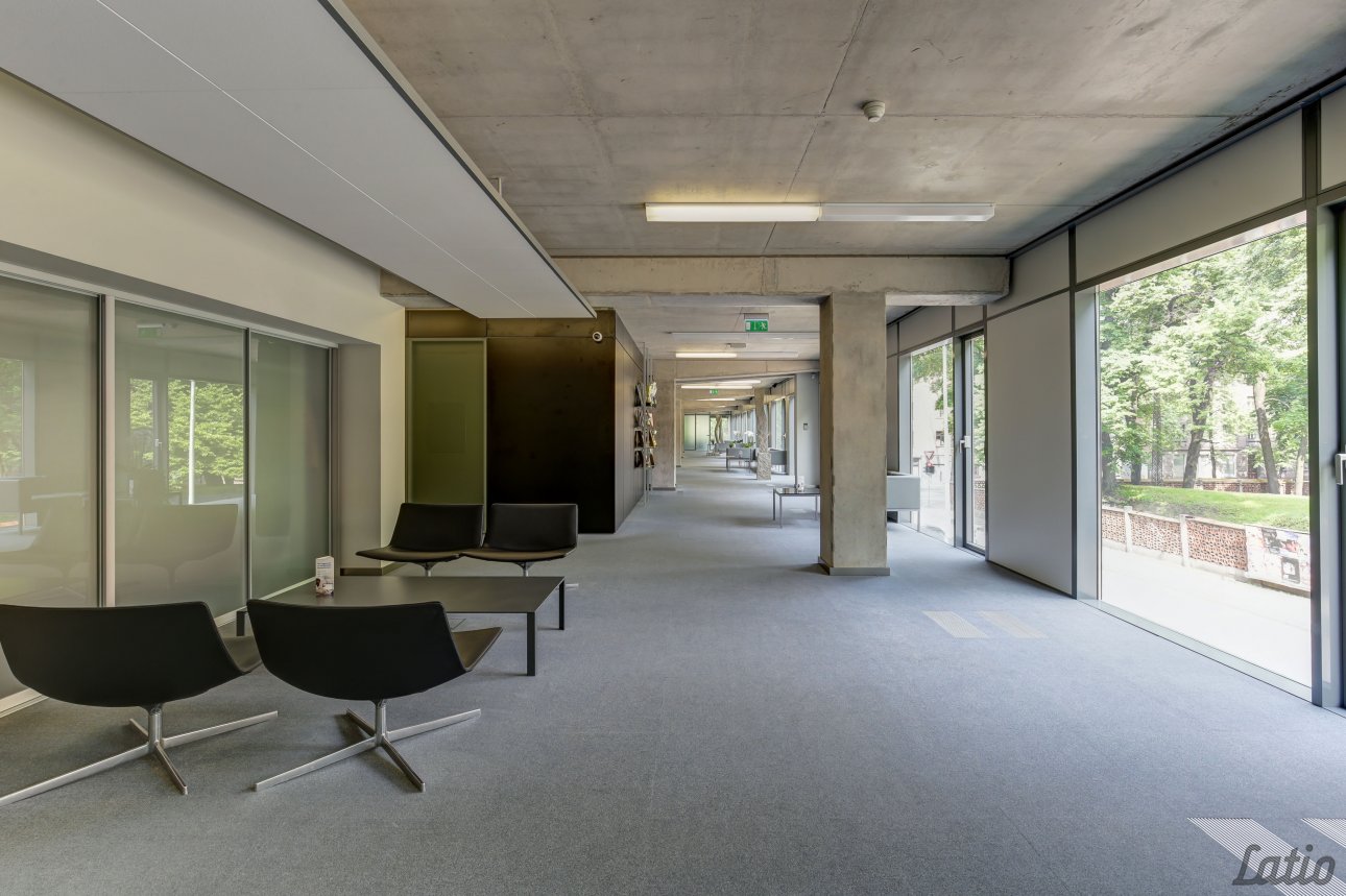 Komerctelpas — Krišjāņa Valdemāra iela 62, Rīga, Centrs