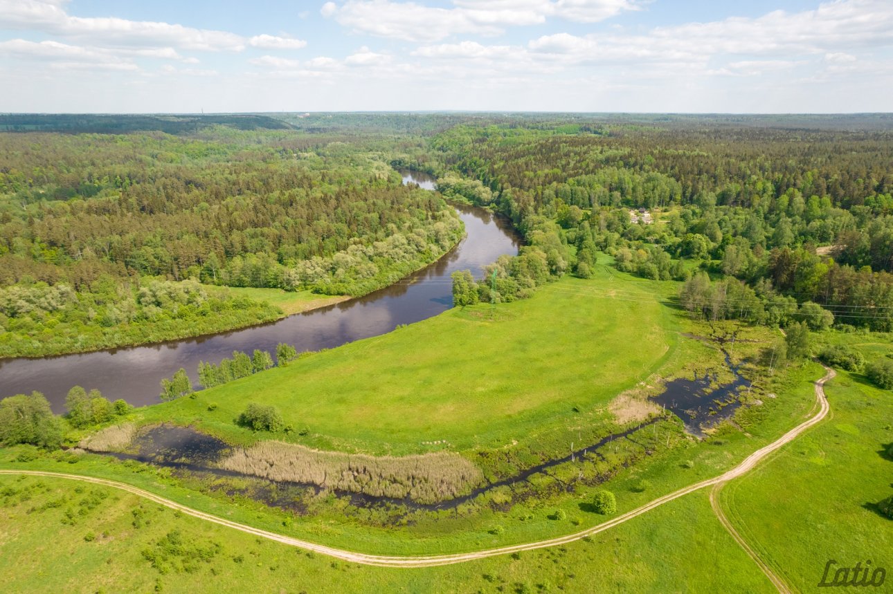 Zeme — Viesulēni, Gauja, Siguldas novads